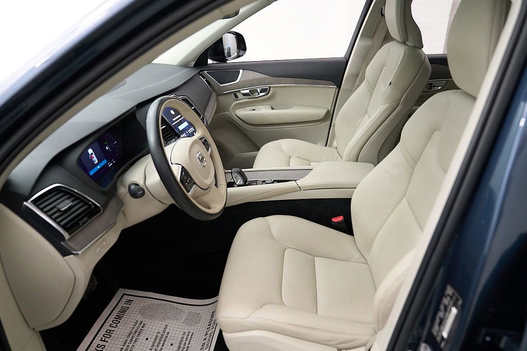 Certified 2023 Volvo XC90 T8 Plus w/ Protection Package Premier AWD/4WD image 20