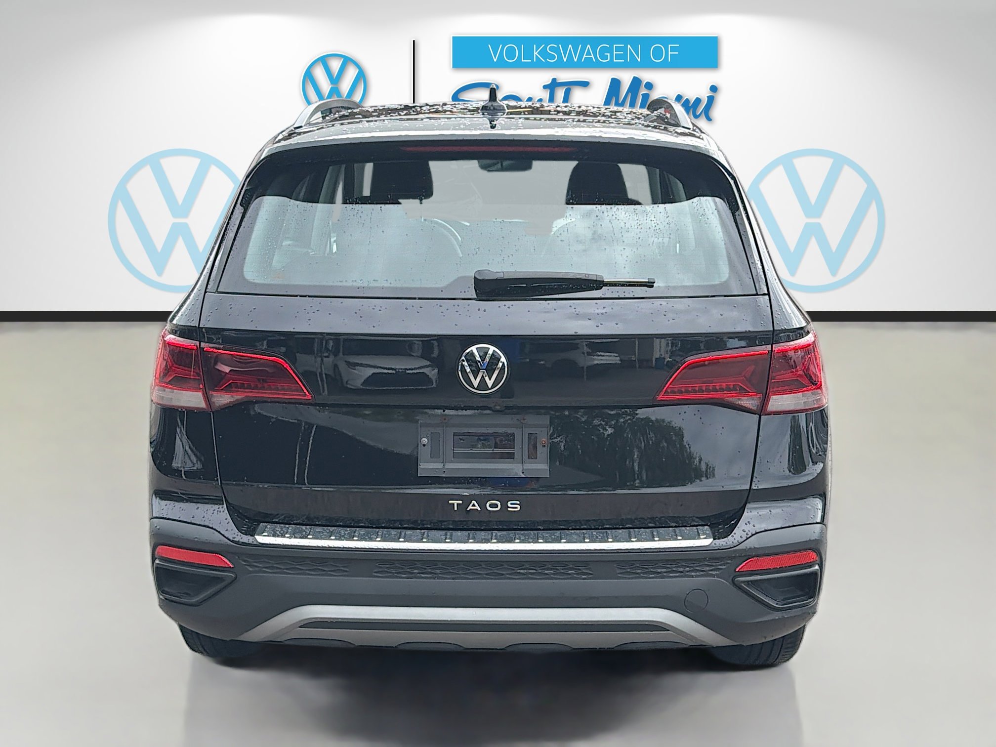 Certified 2023 Volkswagen Taos S image 6