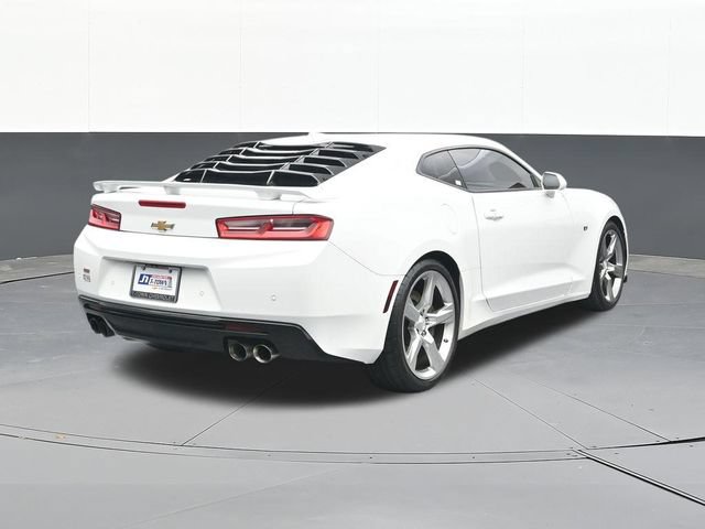 Used 2017 Chevrolet Camaro SS RWD image 14