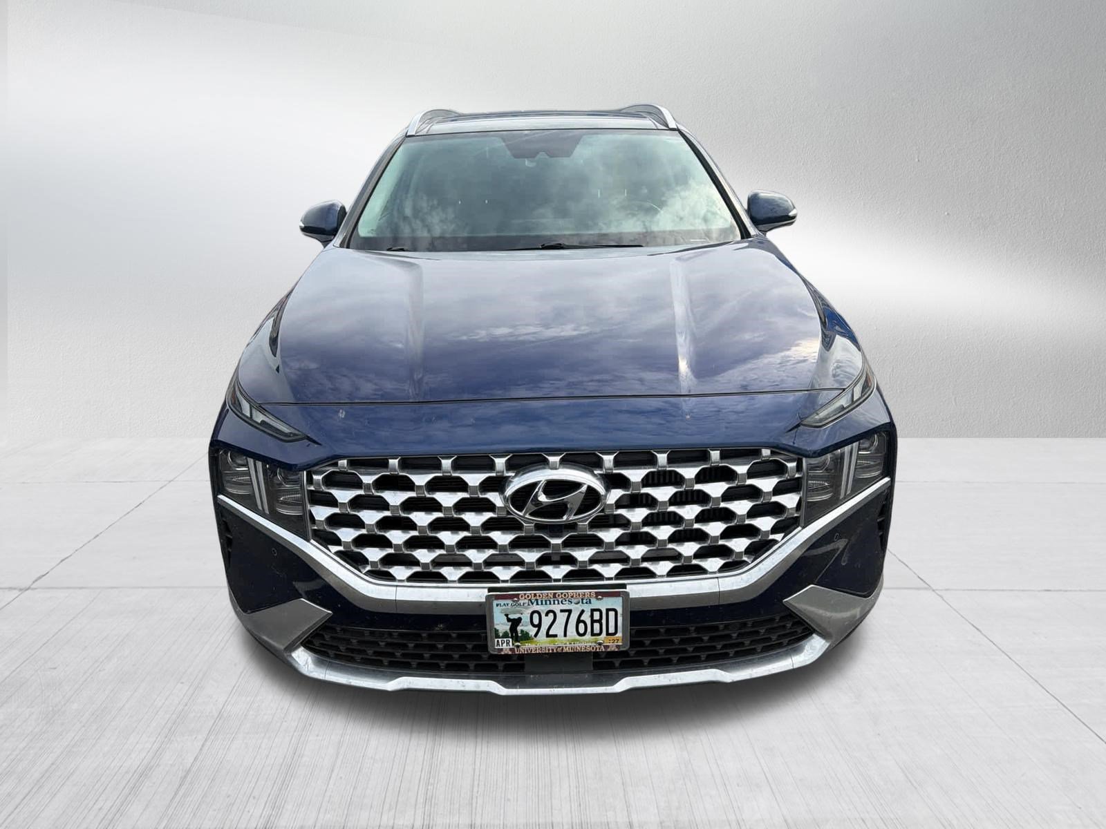 Used 2023 Hyundai Santa Fe Limited FWD image 2