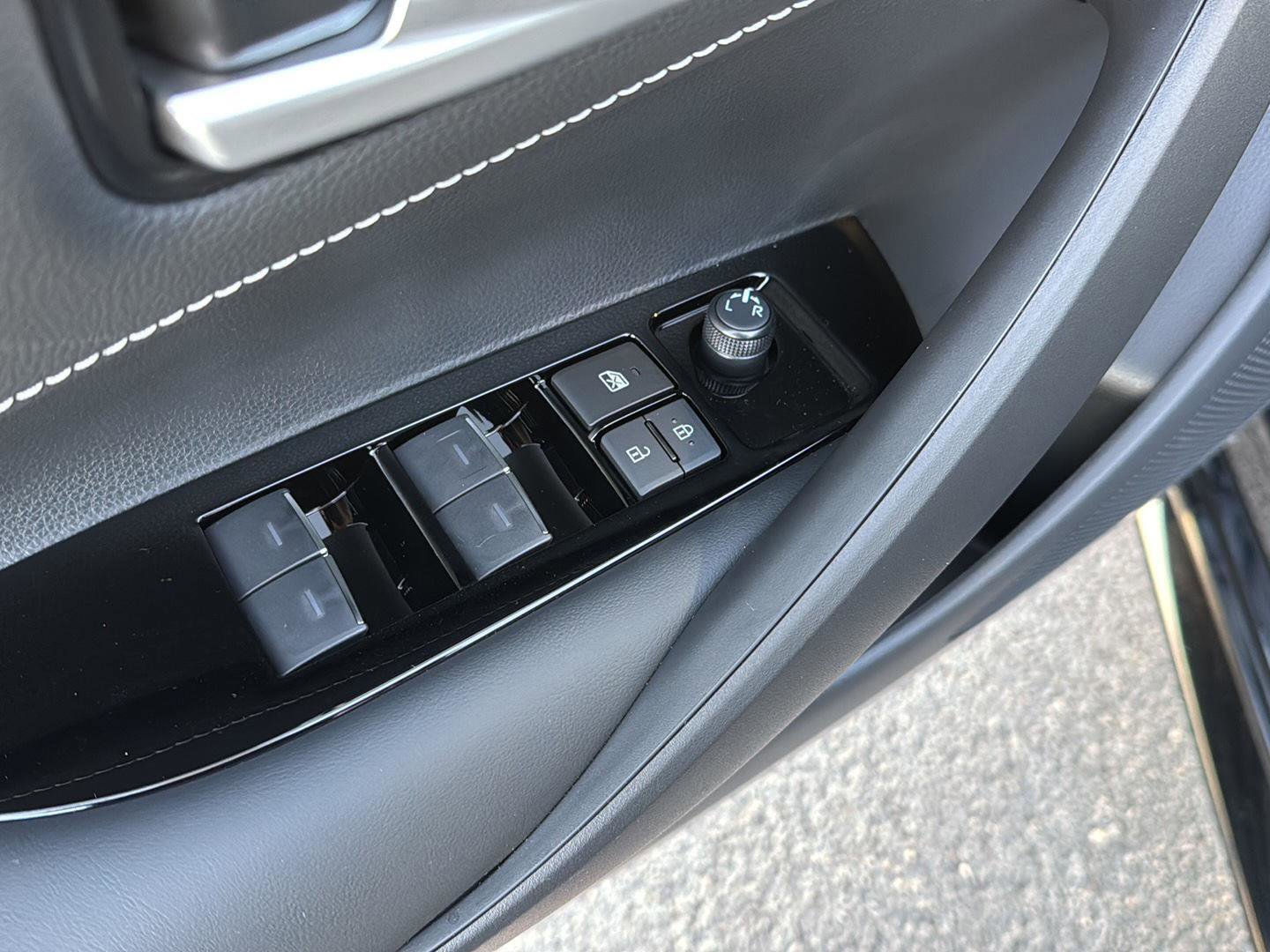 New 2026 Toyota Corolla SE image 26