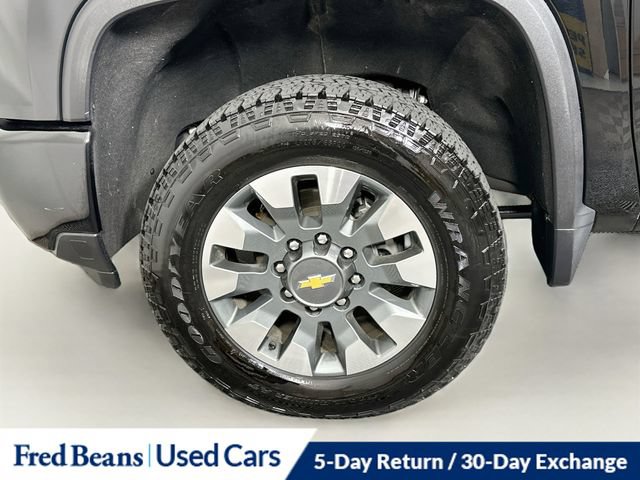 Used 2025 Chevrolet Silverado 2500 Custom w/ Custom Value Package AWD/4WD image 36