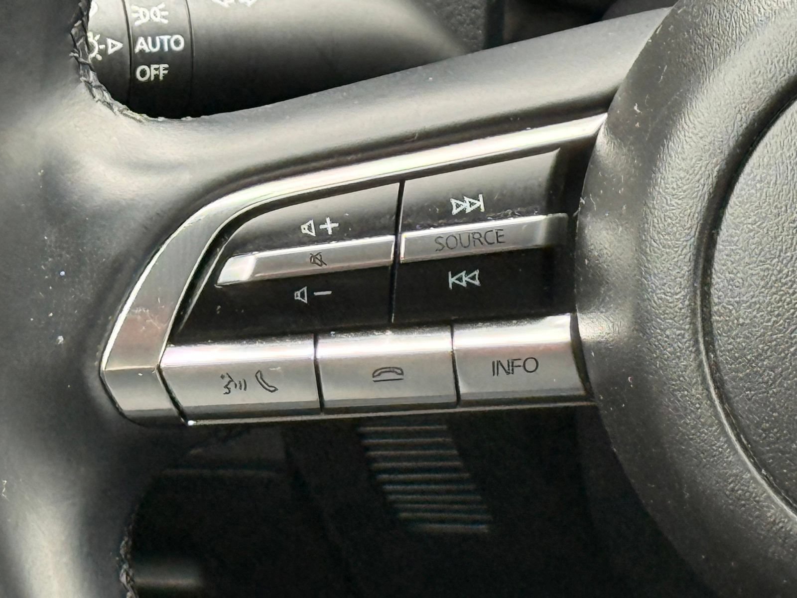 Used 2022 MAZDA CX-30 AWD 2.5 S w/ Preferred Package image 28