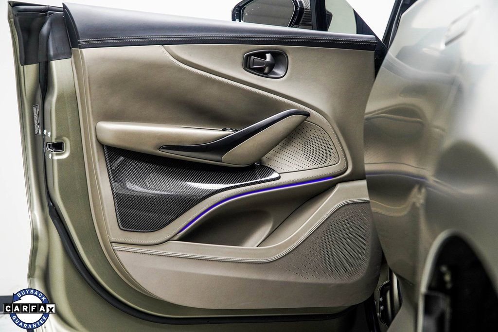 Used 2023 Aston Martin DBX 707 image 35