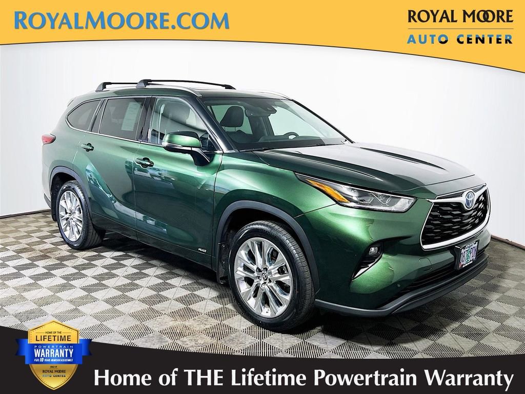 Used 2023 Toyota Highlander Limited image 1