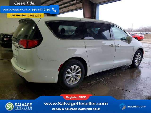 Used 2018 Chrysler Pacifica Touring Plus image 4