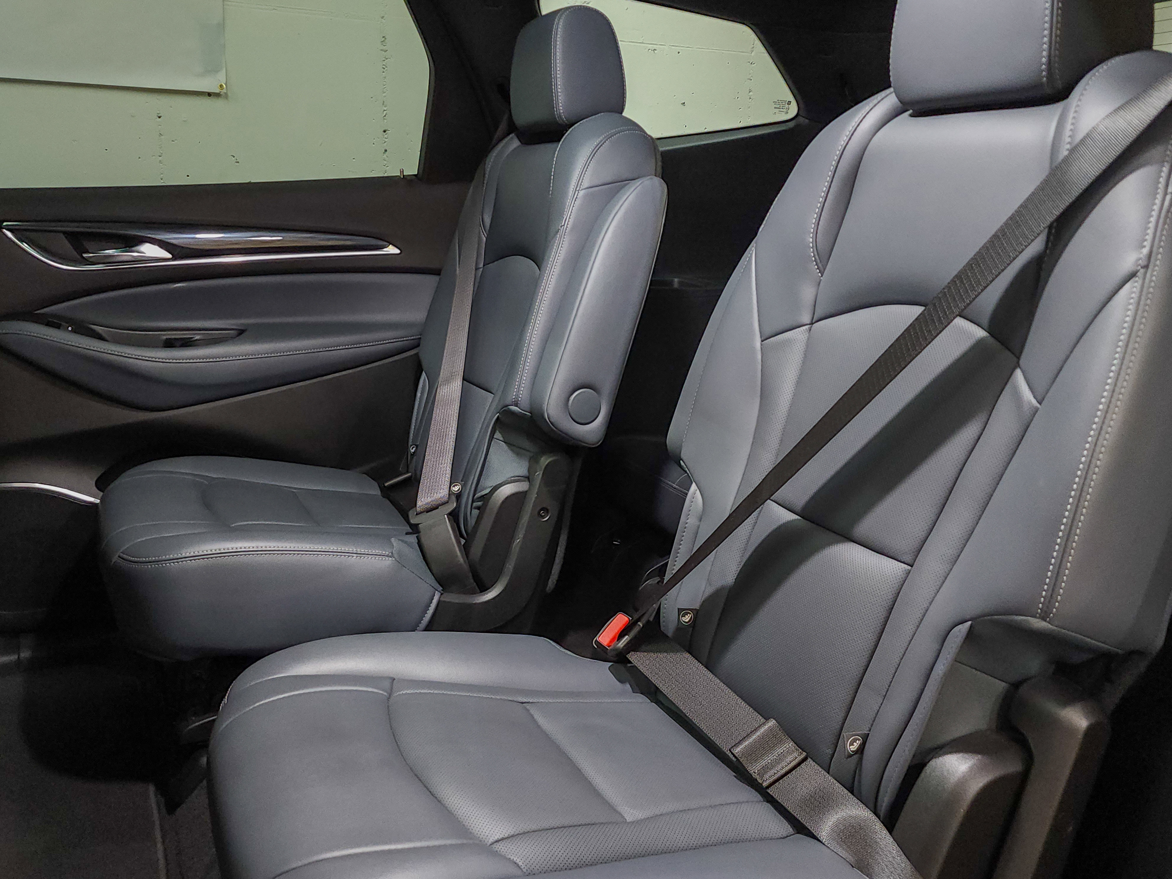 Used 2022 Buick Enclave Essence w/ Experience Buick Package image 44