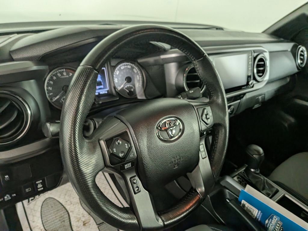 Used 2021 Toyota Tacoma TRD Off-Road image 20