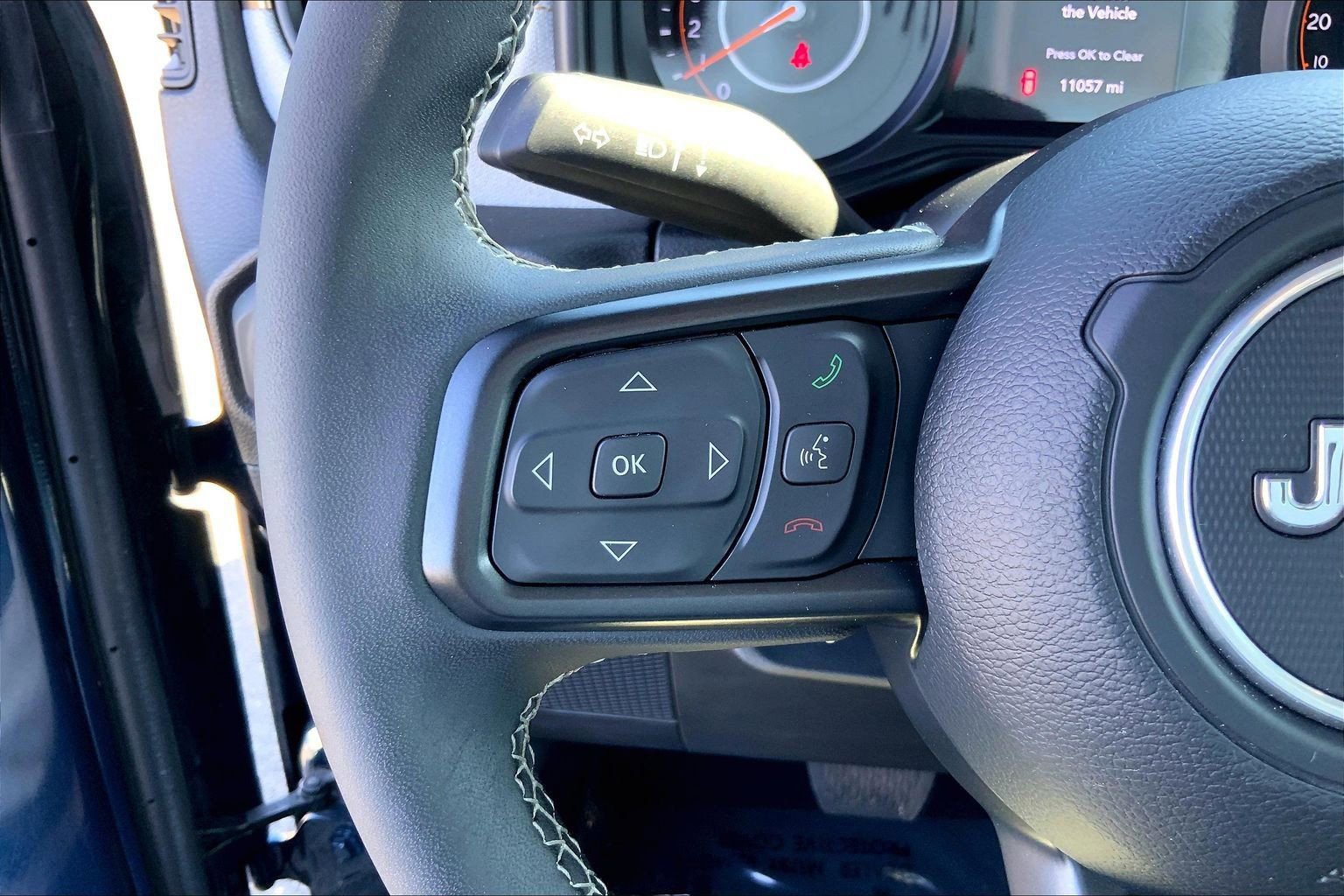 Certified 2025 Jeep Wrangler Sport image 22