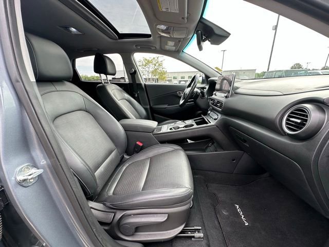 Used 2021 Hyundai Kona Ultimate w/ Cargo Package FWD image 30