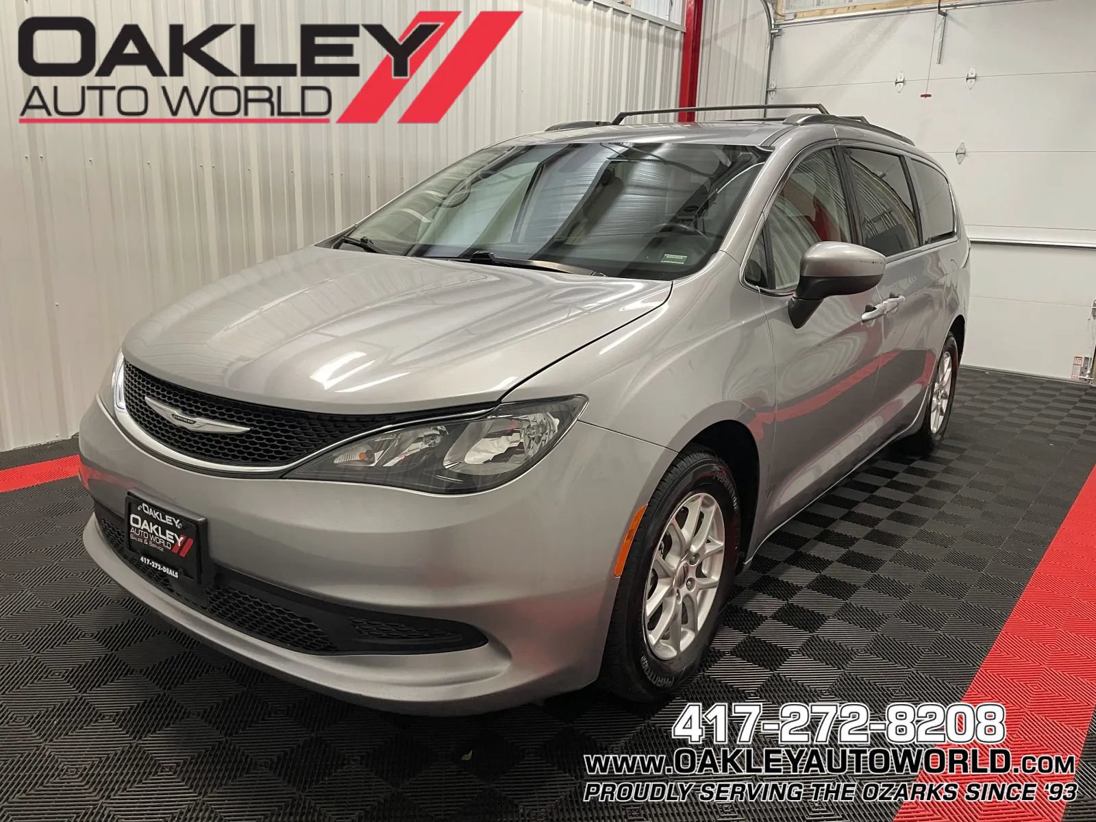 Used 2021 Chrysler Voyager Lxi FWD image 1