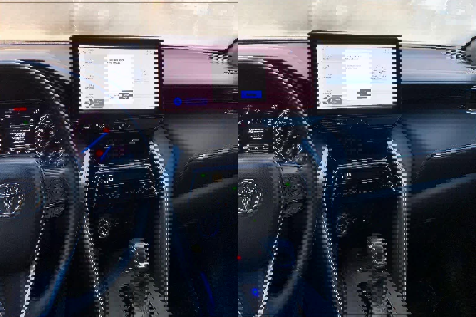 Used 2023 Toyota Venza Nightshade AWD/4WD image 7