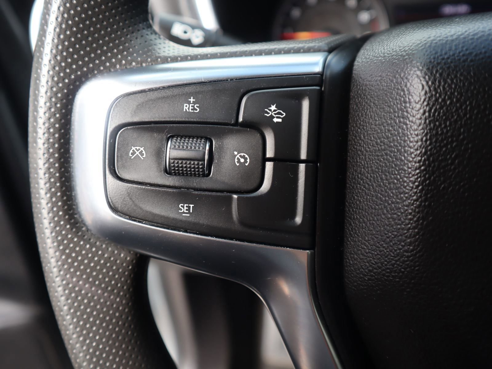 Used 2023 Chevrolet Blazer LT image 47