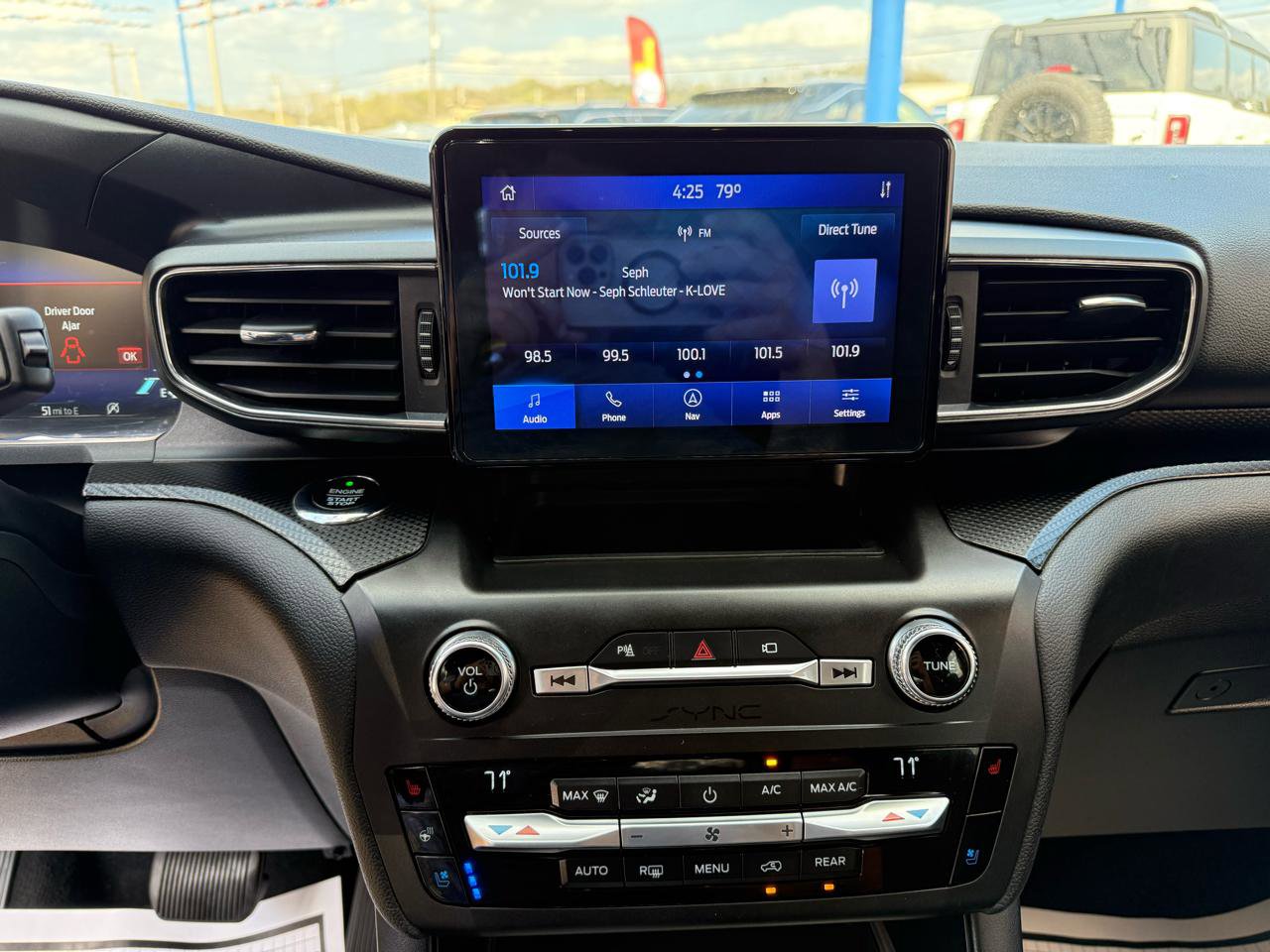 Used 2020 Ford Explorer ST image 10