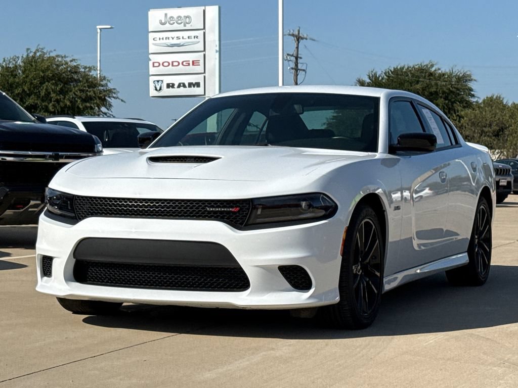 Used 2023 Dodge Charger R/T RWD image 3