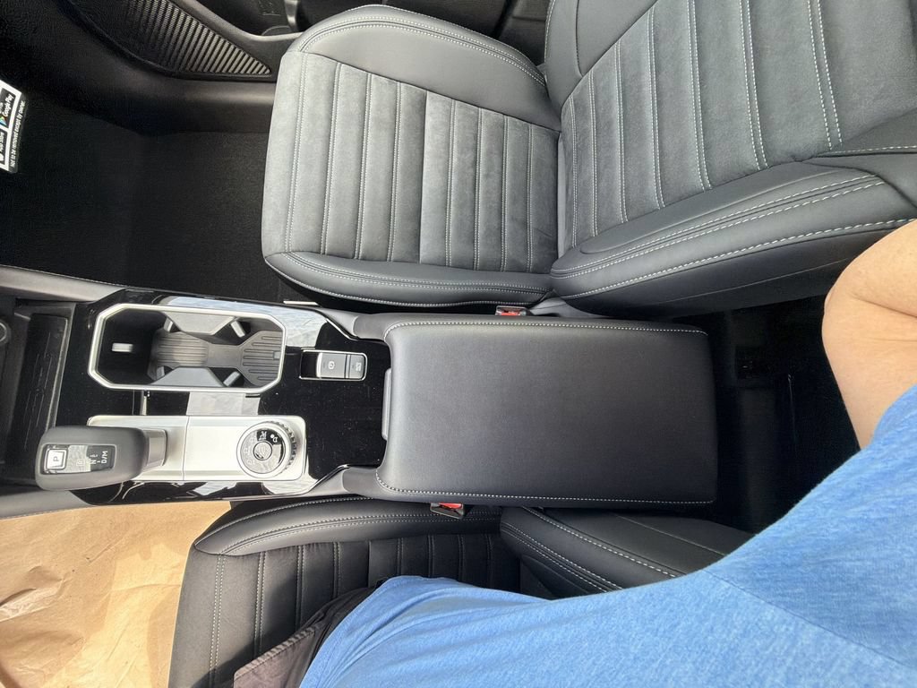 New 2026 Mitsubishi Outlander LE FWD image 20
