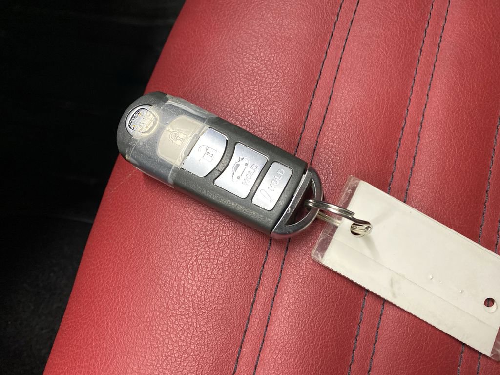 Used 2020 FIAT 124 Spider Abarth w/ Convenience Group image 35