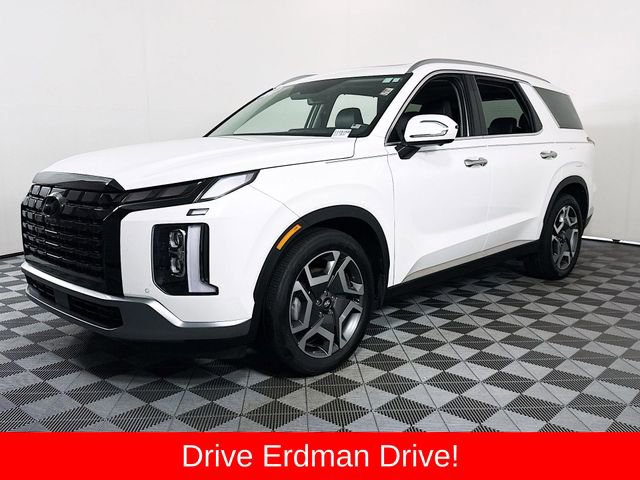 Used 2024 Hyundai Palisade Limited image 3