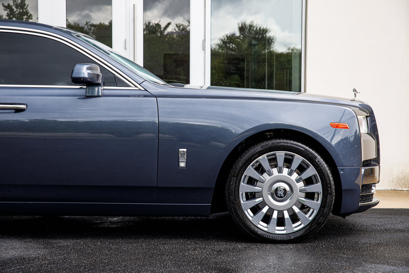 Certified 2020 Rolls-Royce Phantom Sedan RWD image 17