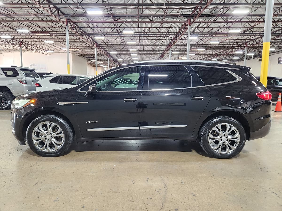 Used 2019 Buick Enclave Avenir w/ Avenir Technology Package FWD image 7