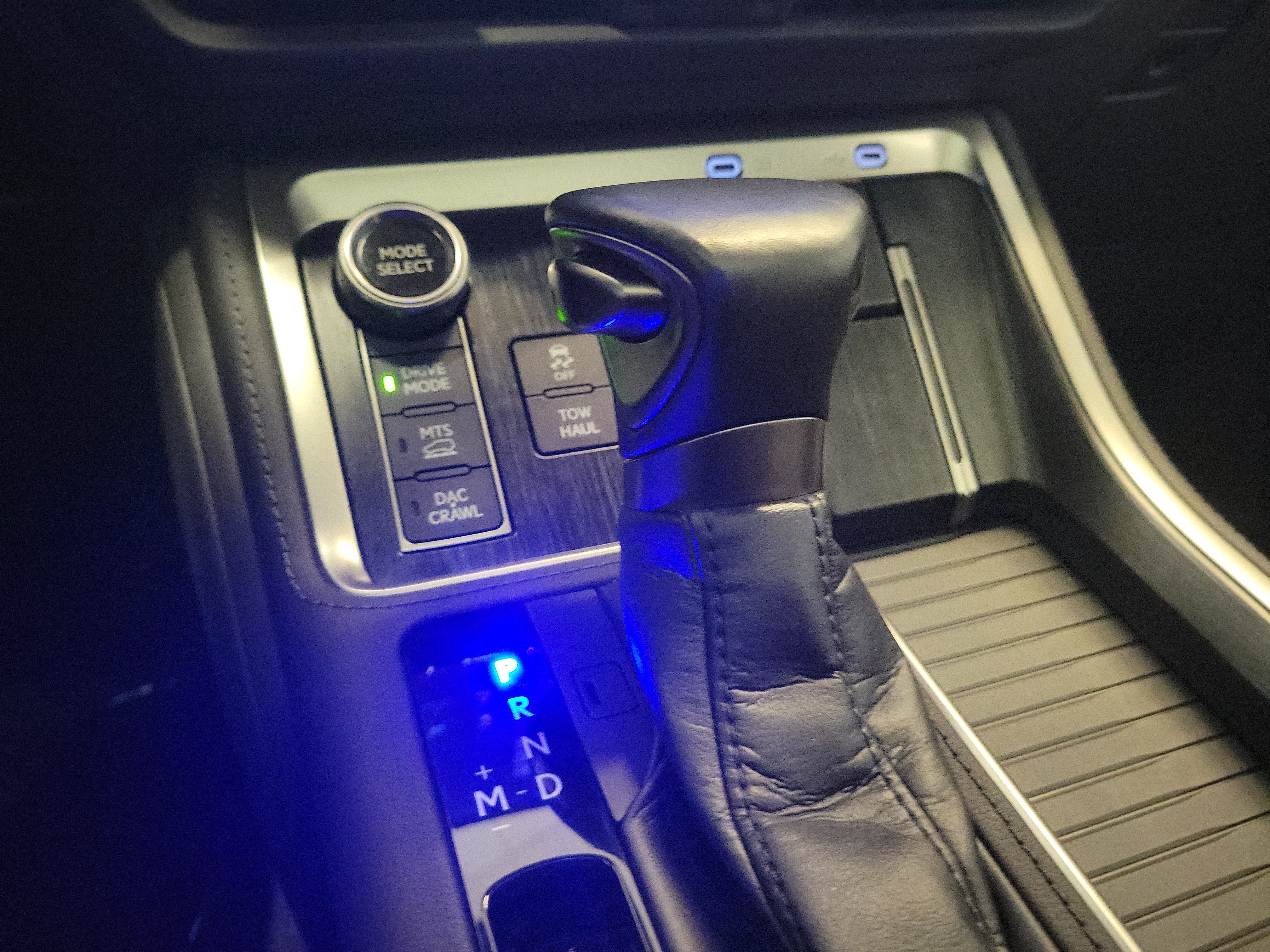 Used 2024 Lexus GX 550 AWD/4WD image 30