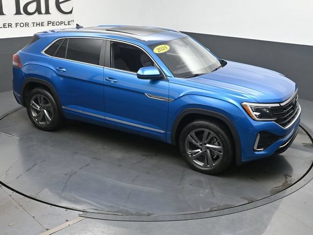 Used 2024 Volkswagen Atlas Cross Sport SEL R-Line AWD/4WD image 39