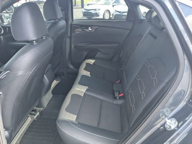 Used 2021 Kia Forte GT-Line image 12