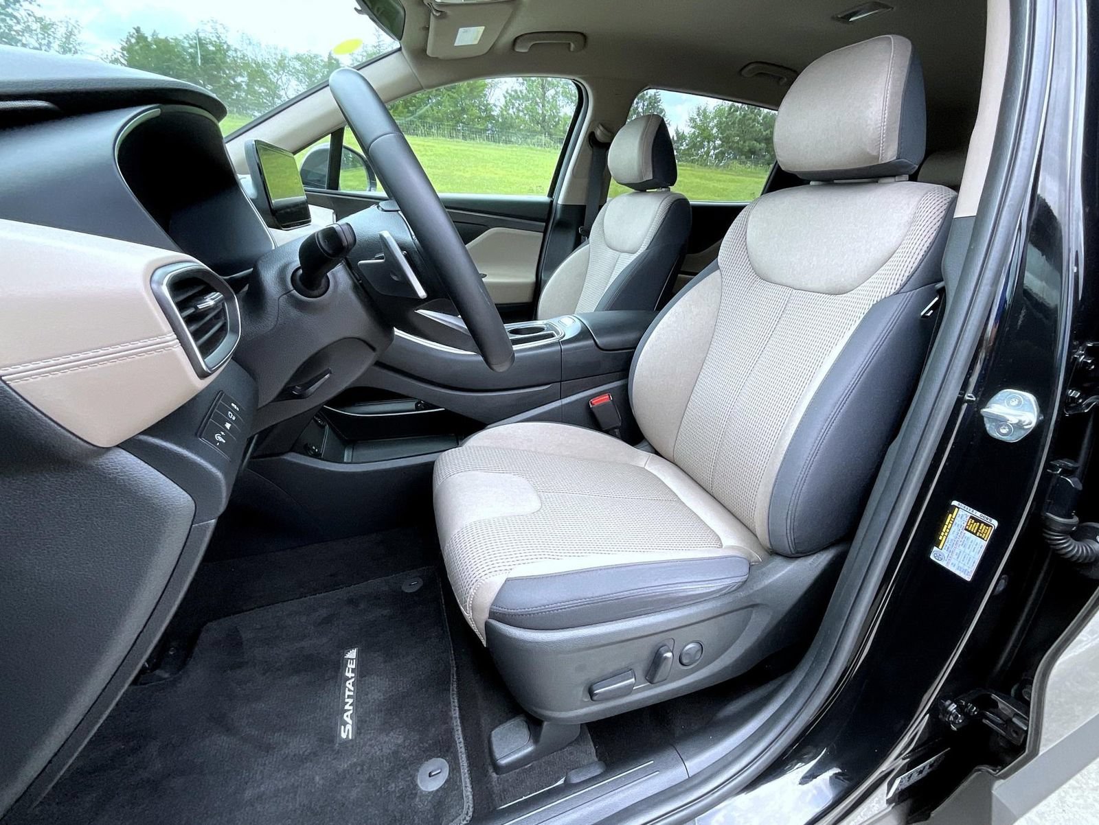 Certified 2023 Hyundai Santa Fe SEL AWD/4WD image 10