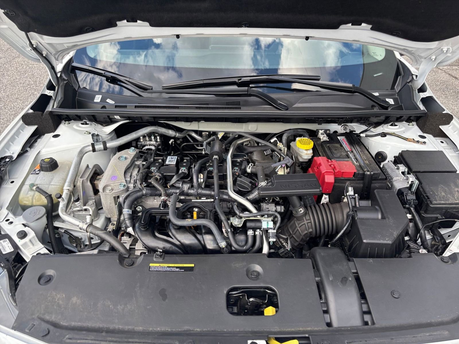 Used 2025 Nissan Sentra SV FWD image 30