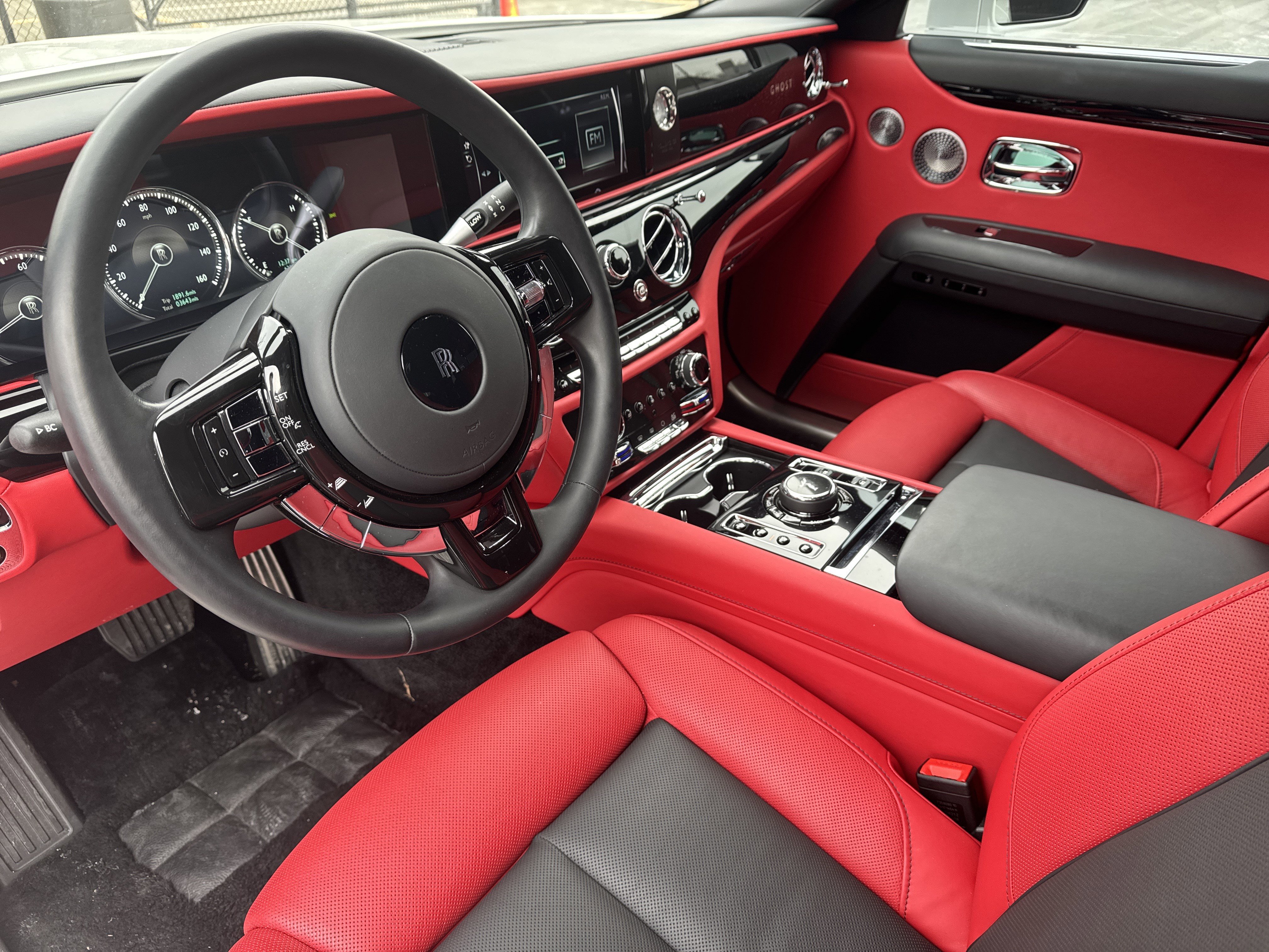 Certified 2022 Rolls-Royce Ghost w/ Ghost Package image 14