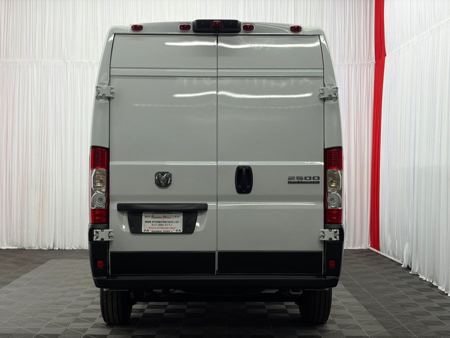 Used 2025 RAM ProMaster 2500 w/ Convenience Group FWD image 7
