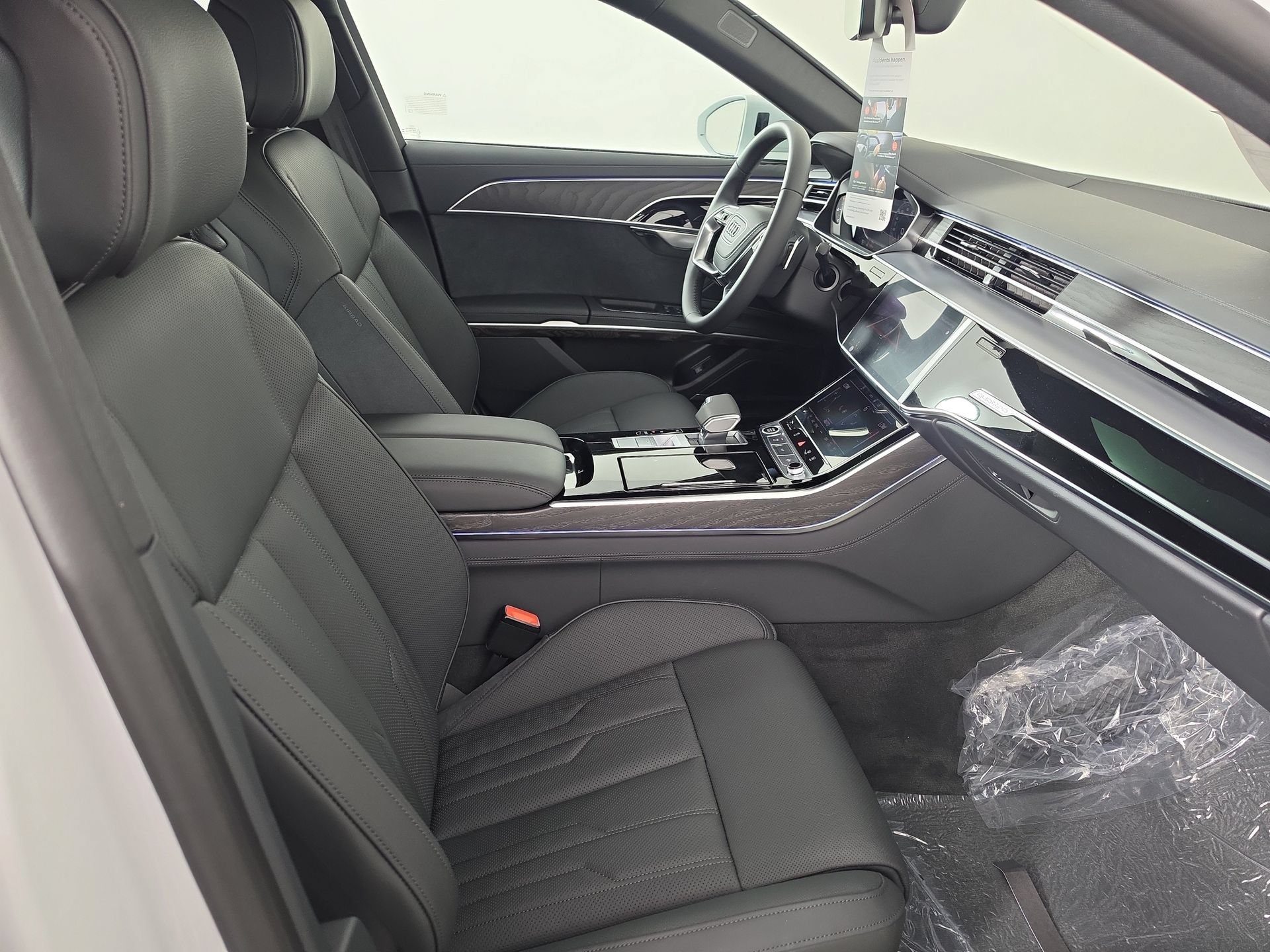 New 2026 Audi A8 L 3.0T AWD/4WD image 40