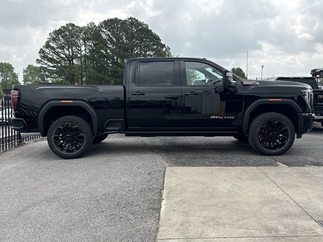 New 2026 GMC Sierra 2500 AT4 w/ AT4 Premium Plus Package AWD/4WD image 2