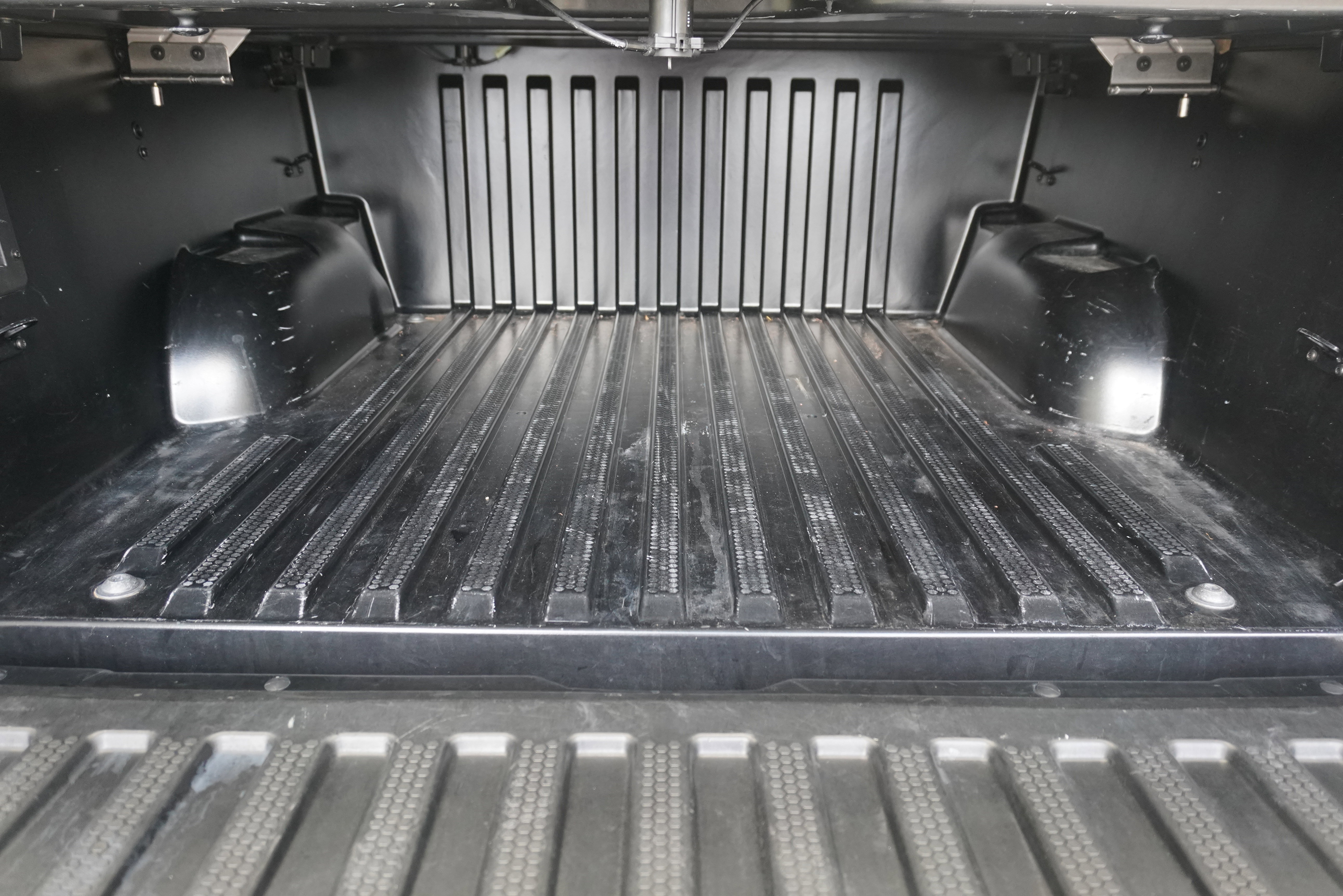 Used 2005 Ford Explorer Sport Trac Adrenalin RWD image 21