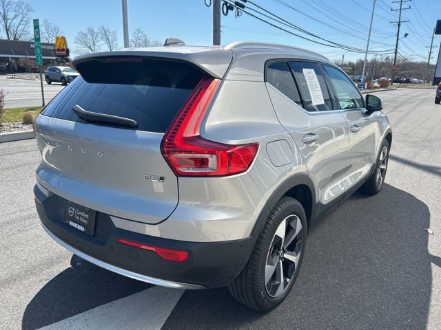 Certified 2025 Volvo XC40 B5 Plus image 5