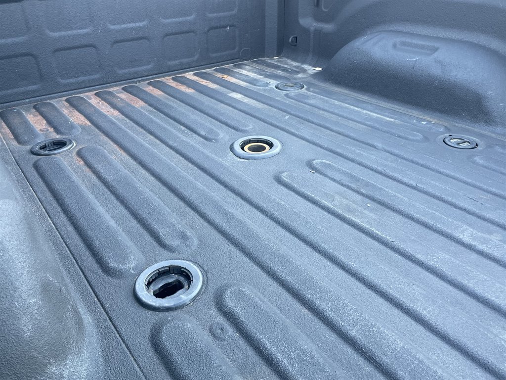 Used 2022 RAM 3500 Laramie AWD/4WD image 6
