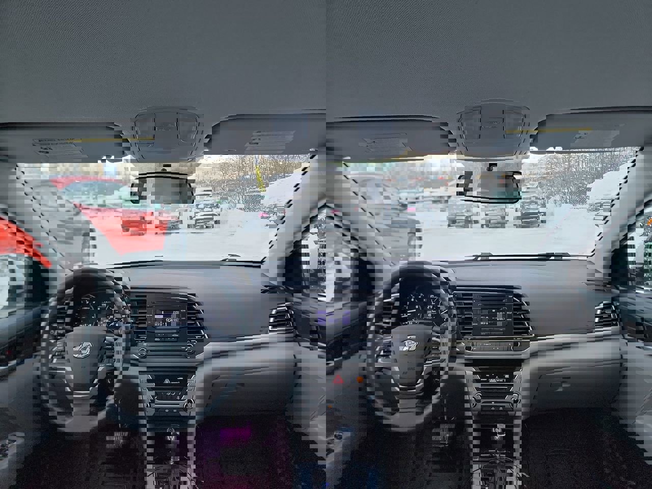 Used 2017 Hyundai Elantra SE image 25