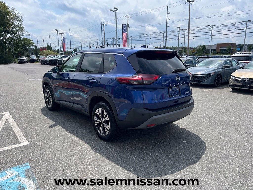 Used 2023 Nissan Rogue SV AWD/4WD image 5