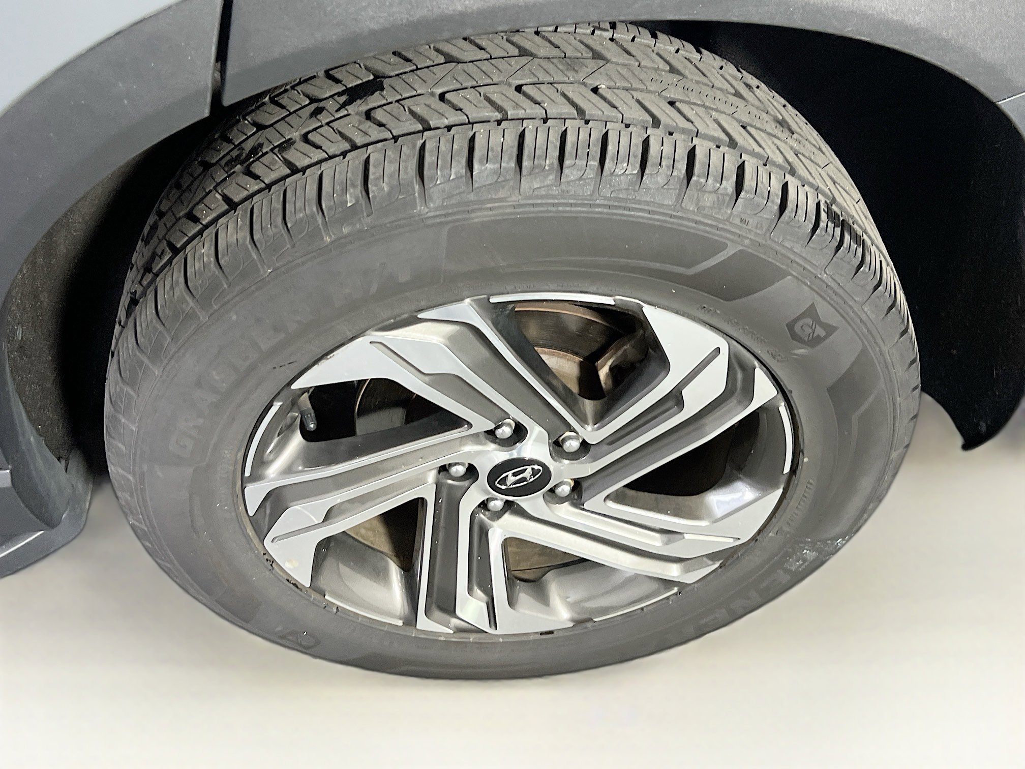 Used 2023 Hyundai Santa Fe XRT image 29
