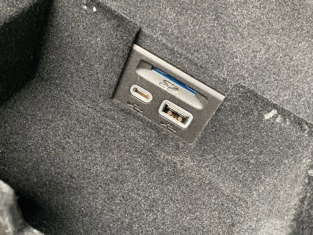 Used 2022 Cadillac XT5 Luxury AWD/4WD image 26