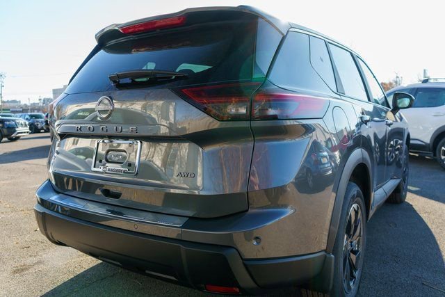 New 2026 Nissan Rogue SV w/ Cold Weather Package AWD/4WD image 5