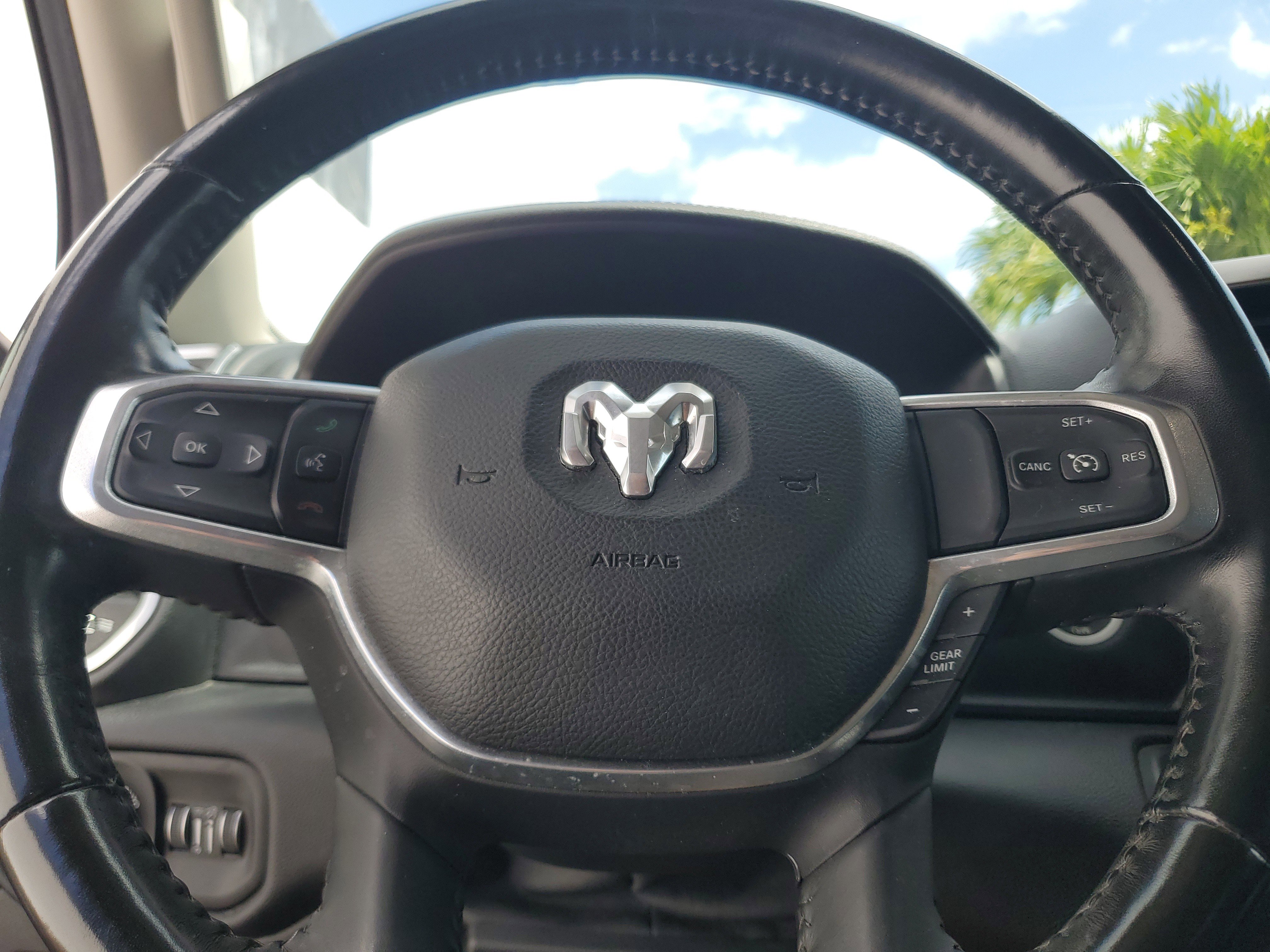 Used 2022 RAM 1500 Laramie RWD image 22