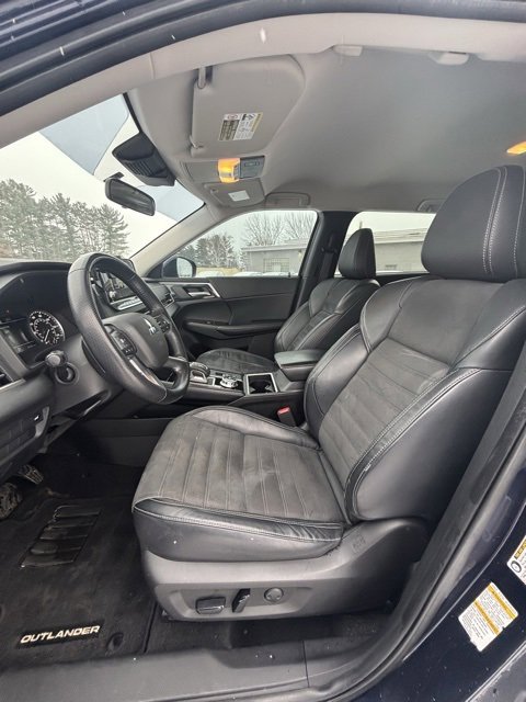 Used 2022 Mitsubishi Outlander SE image 9
