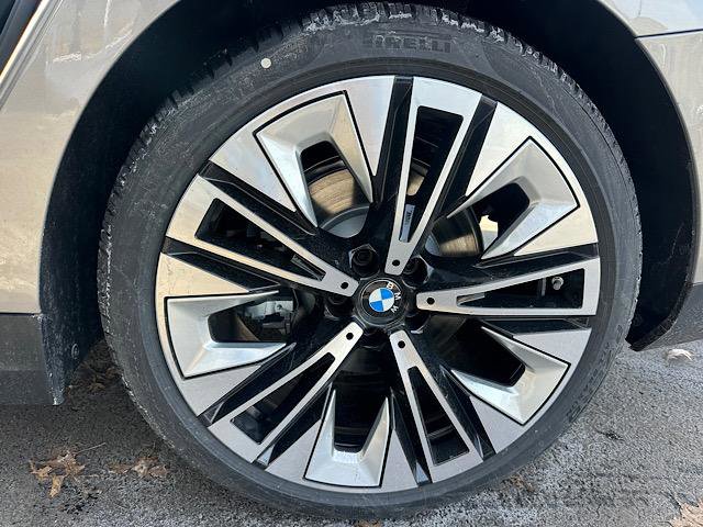 New 2026 BMW 530i xDrive 530i xDrive Sedan w/ Premium Package image 7