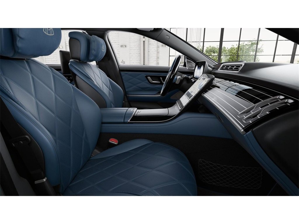 Certified 2024 Mercedes-Benz Maybach S 680 4MATIC image 4