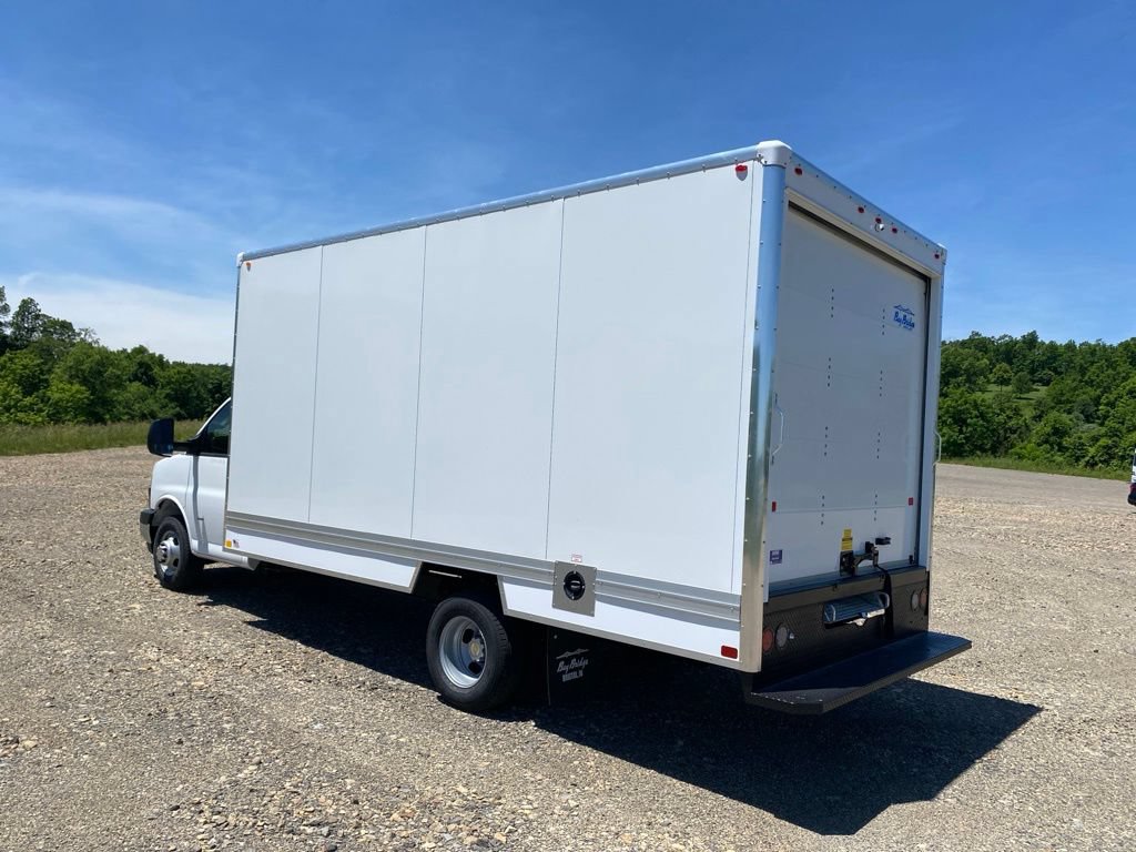 New 2026 Chevrolet Express 3500 w/ Power Convenience Package RWD image 5