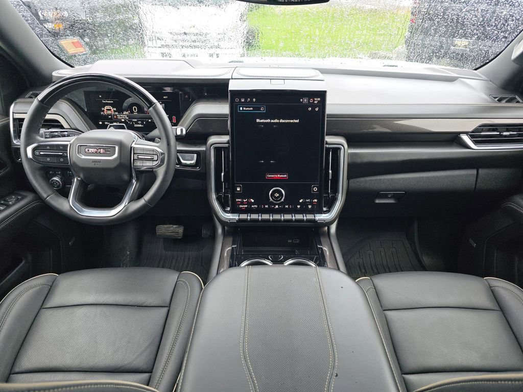 Used 2025 GMC Yukon XL Elevation AWD/4WD image 14