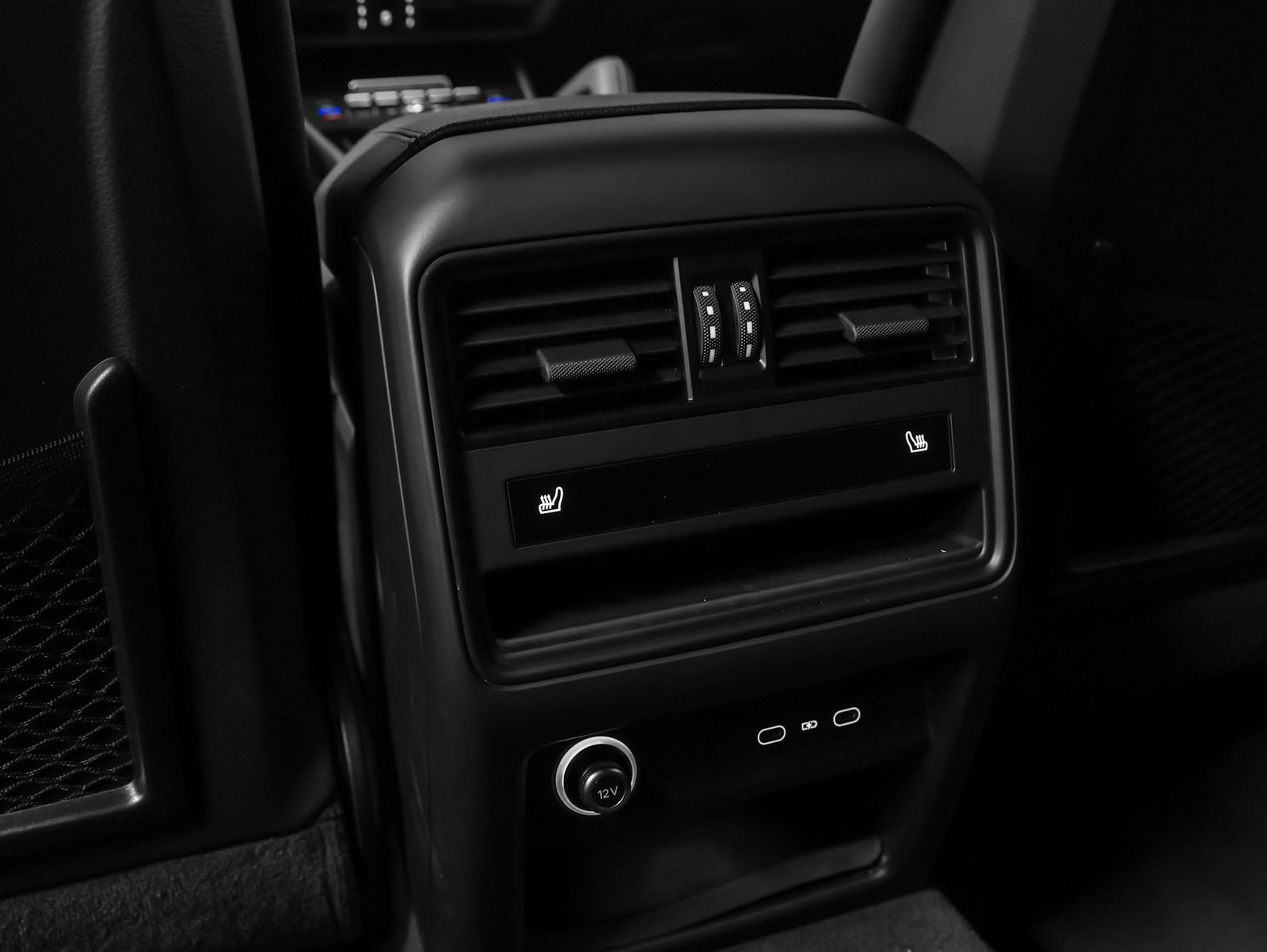 Certified 2026 Porsche Cayenne AWD/4WD image 41