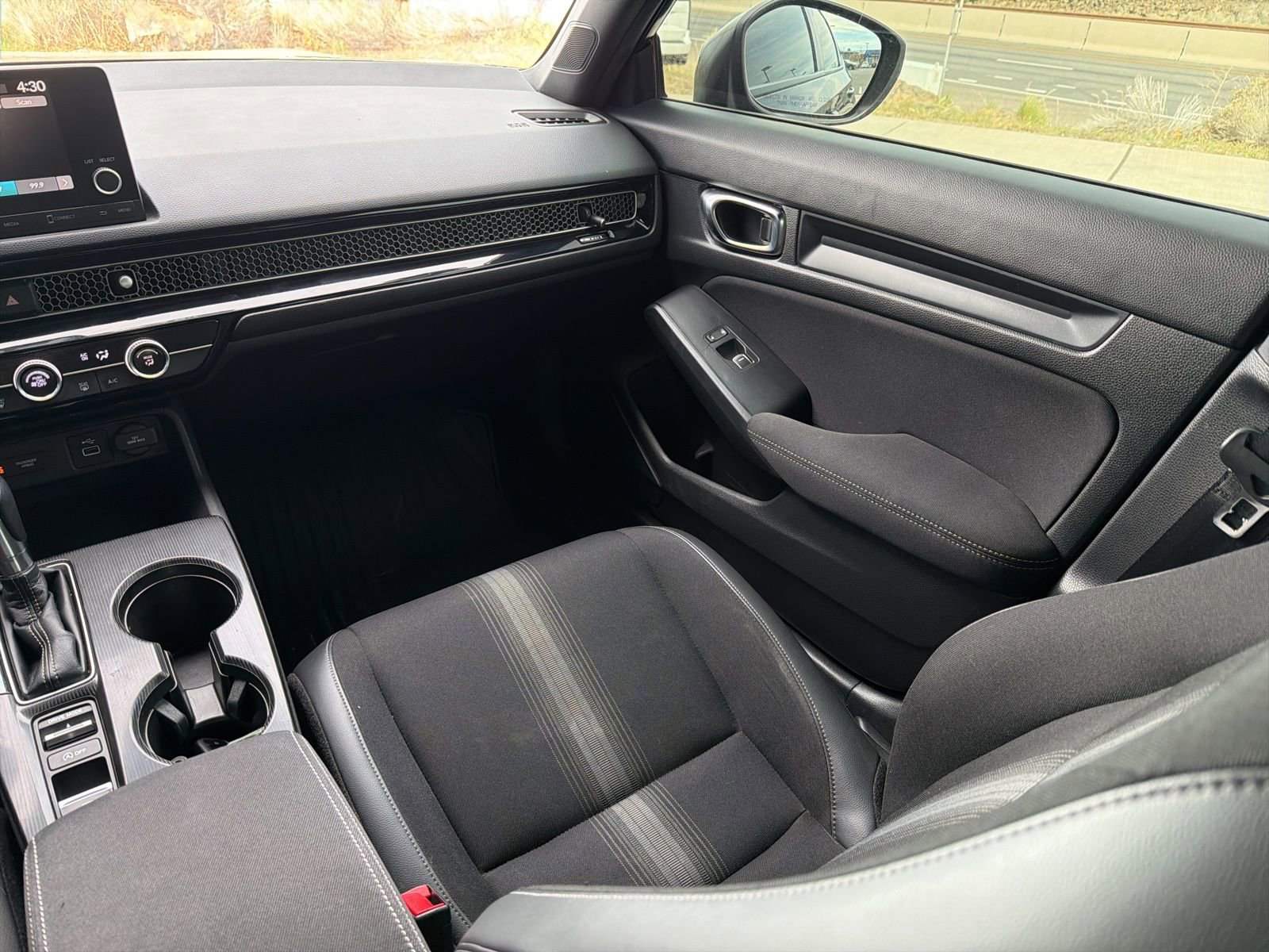 Used 2022 Honda Civic Sport image 13