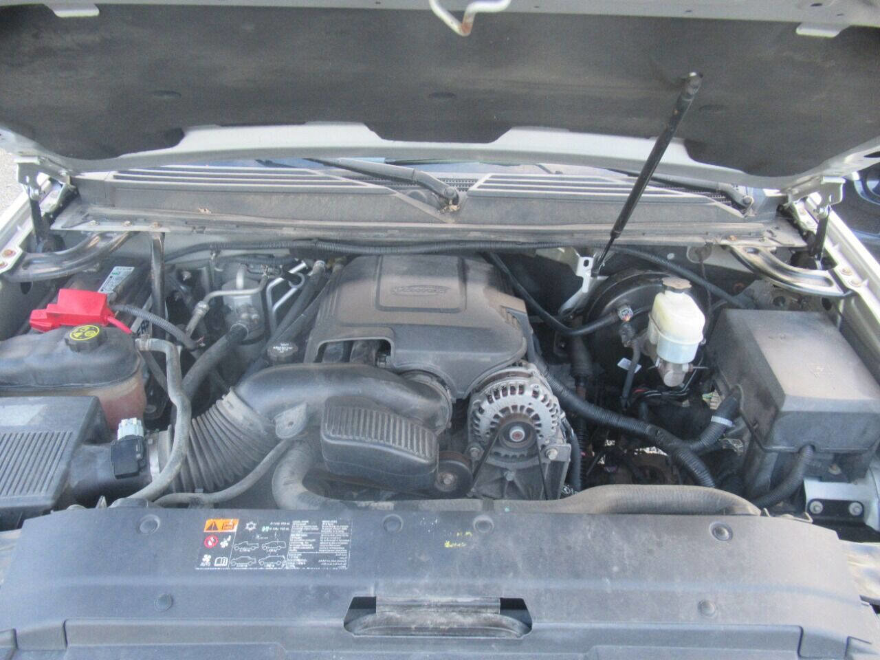 Used 2012 Chevrolet Suburban LT w/ Luxury Package image 11